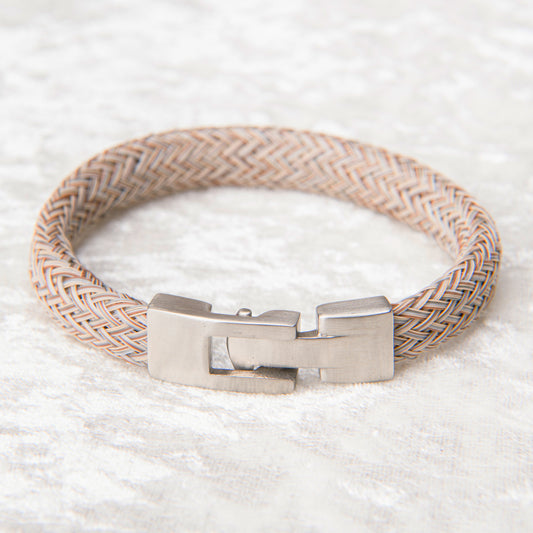 ホルミシスのブレスレット