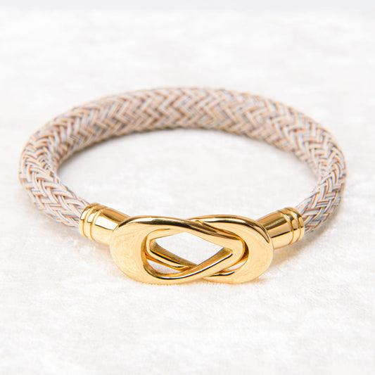 ホルミシスのネックレス